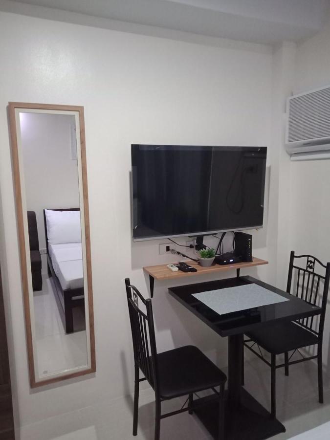 Cozy 1233 The Persimmon Studio Near Sm And Ayala Cebu Екстер'єр фото